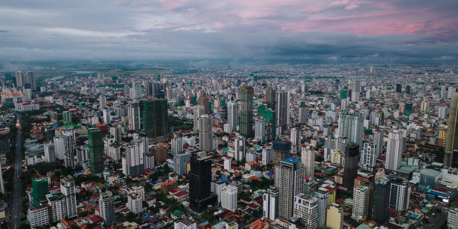 Around 23 million people live in Metro Manila. The total population of the Philippines is around 110 million people.