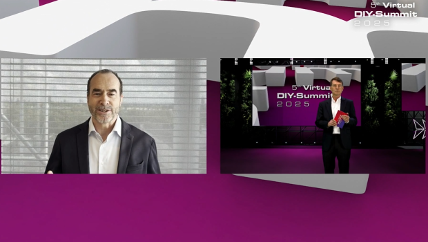 Thierry Garnier (l.) and Reinhard Wolff opened the Virtual Summit.