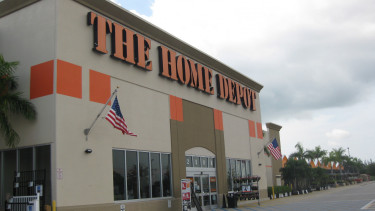 Home Depot increases half-year sales by 7 per cent