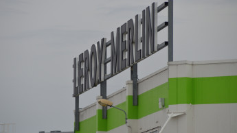 Home improvement retailers in France grow with the market