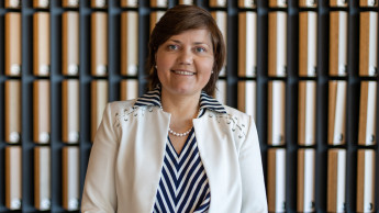 Veronique Hoflack is the new EPLF President Veronique Hoflack is the new EPLF President