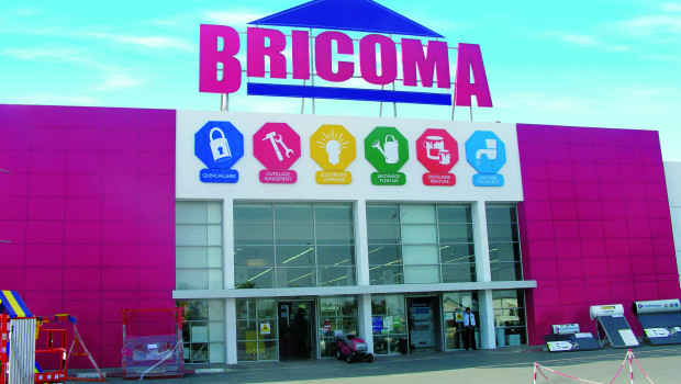 The new Bricoma store has a retail area of around 2 000 m². The new Bricoma store has a retail area of around 2 000 m².