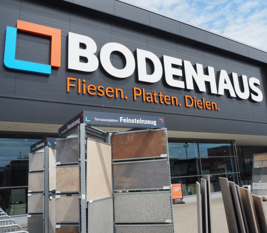 Bodenhaus is a format developed by Hornbach for the distribution of floor coverings. 
