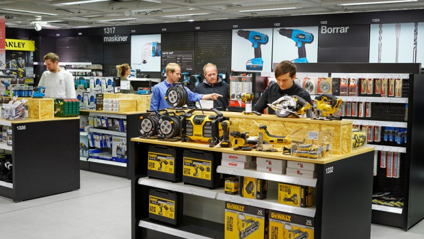 Clas Ohlson added three new stores in the third quarter, bringing the number of outlets to 206.