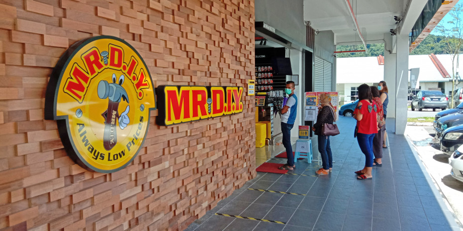 Malaysian retail chain, Mr. DIY, 830 stores. Photo: Melvin Jong