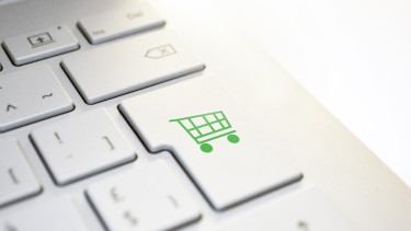 Triple-digit growth in online retailing  in Spain