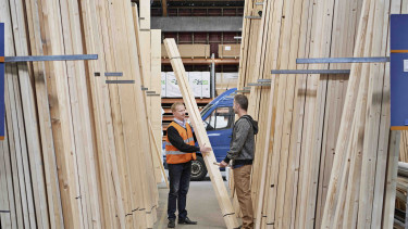 Stark’s new strategy brings in profits again