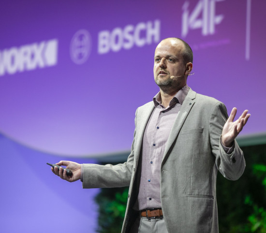 Will AI make us redundant? Maarten Verschuere gave a nuanced response.