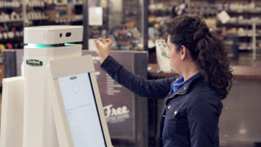 R2D2 now selling hardware