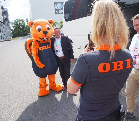 The beaver welcomed the guests at Obi.