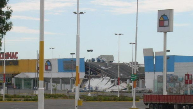The earthquake in Chile has also badly affected Sodimac stores.
