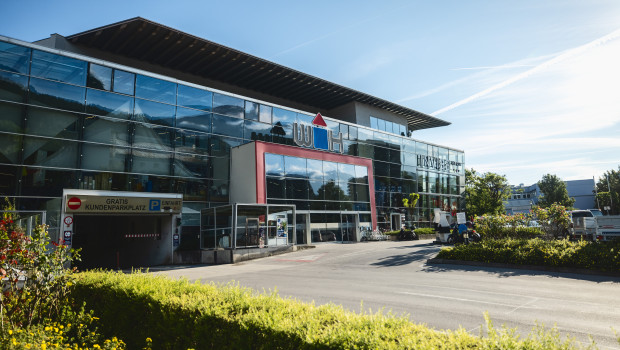 The eight DIY store locations of Würth Hochenburger, here in Innsbruck, will be converted to the Hagebaumarkt system.