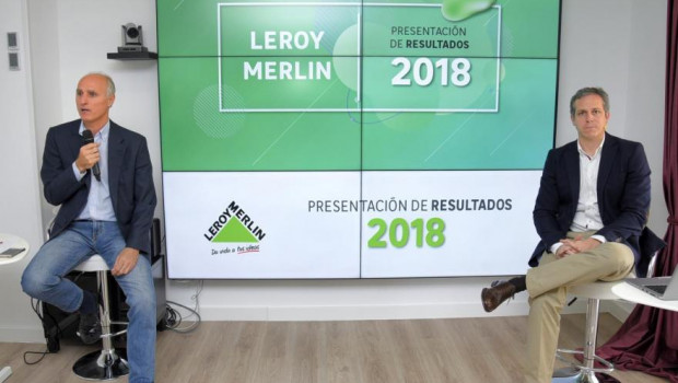 Ignacio Sánchez, CEO of Leroy Merlin España, and Eloy del Moral,  director RRHH, presented the companie's figures of fiscal 2018.