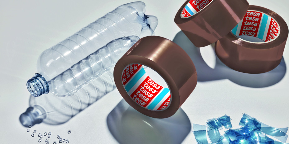 The backing film for Tesapack Strong Recycled has been switched to post-consumer material. The backing film for Tesapack Strong Recycled has been switched to post-consumer material.