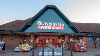 Bunnings makes large losses in UK and disappoints parent company Bunnings makes large losses in UK and disappoints parent company