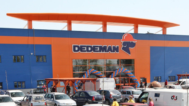 Dedeman is the runaway market leader in Romania with sales of EUR 1.4 bn and a network of 49 stores.
