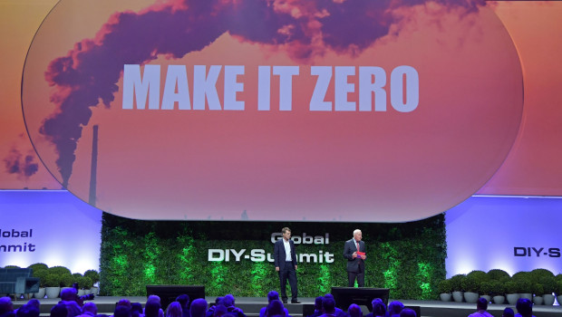 At the summit in Lisbon, John Herbert (right) and Reinhard Wolff once again made a strong case for the "Make It Zero" initiative.