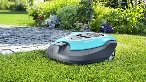 Husqvarna expects that the production of robotic mowers will be impacted by logistical disruptions.