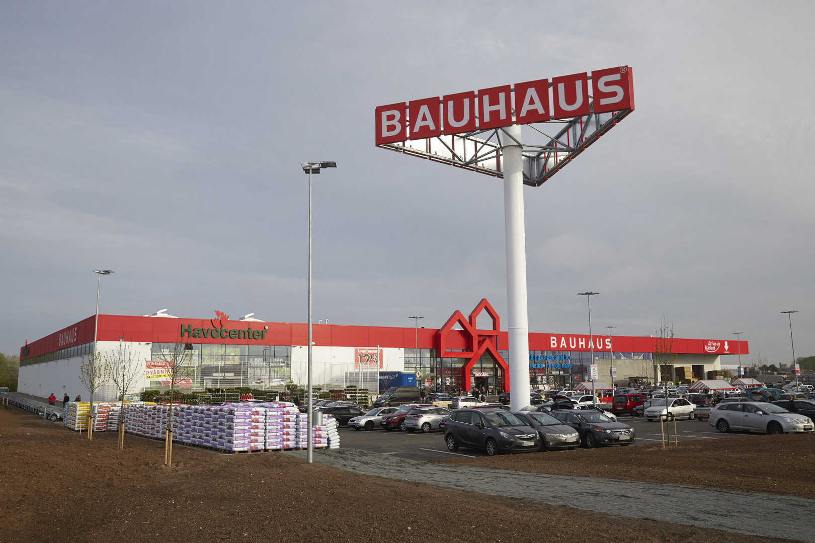Bauhaus Scandinavia: online shops a... - diyinternational