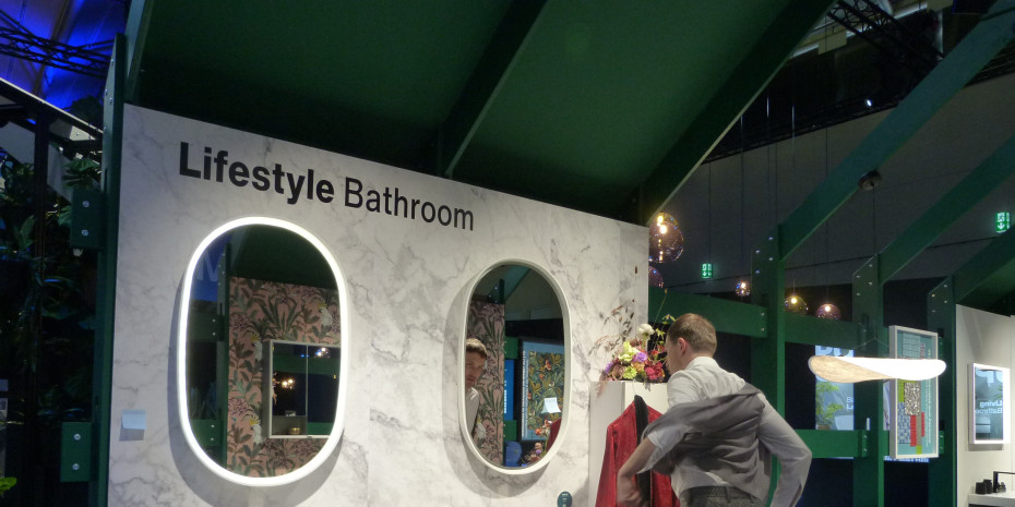 A washbasin for everyone – double washbasins are in line with the trend toward individuality and are therefore currently very popular.