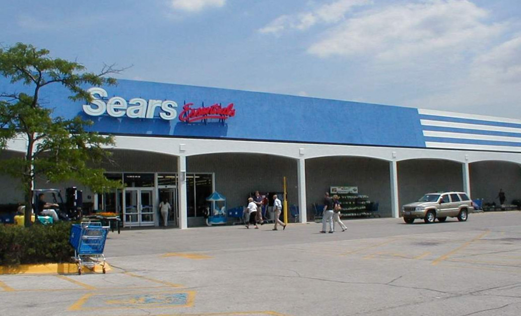 Another store format for Sears - diyinternational