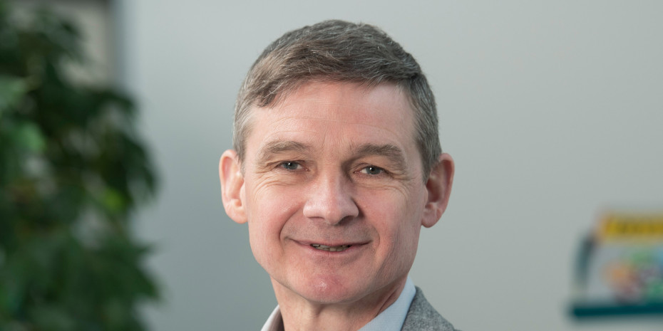 Rainer Strnad is managing editor of DIY International and the German trade magazine diy-Fachmagazin.