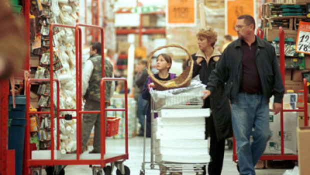 Kingfisher is continuing to pursue its plan of expanding network of Brico Dépôt branches in France to a total of 100 stores.