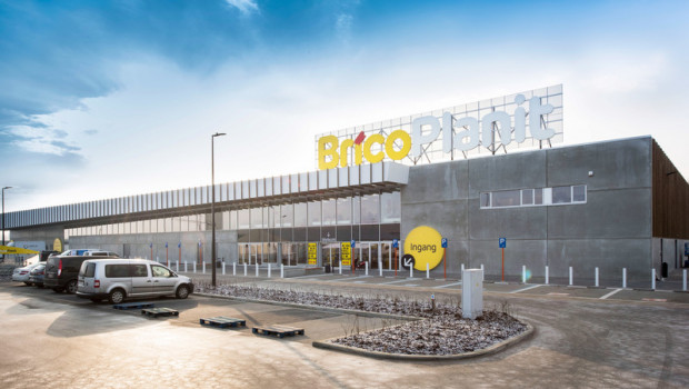 Brico Planit is Maxeda's smallest store brand in terms of store numbers.