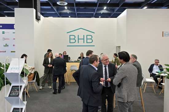 It was all about the exchange. To that end, the trade show was well attended.