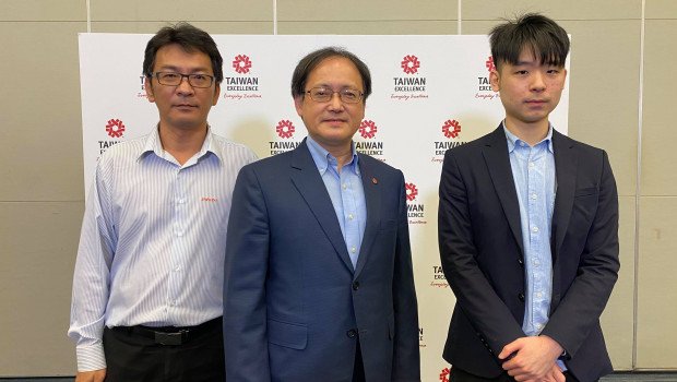 Sales Manager Barry Tsai of Shen Kai Precision (from left), Simon Wang, Executive Vice President of Taitra and International Sales Representative Kevin Wang of Tronco spoke at the online event.