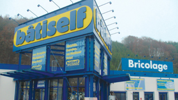 The three Bâtiself stores in Luxembourg are now majority-owned by C. W. A., a building store specialist. 

