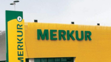 Takeover bid for Merkur