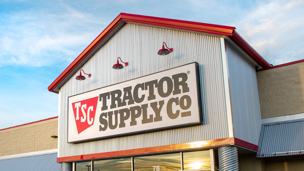 Tractor supply operates more than 2 000 stores in the U.S.