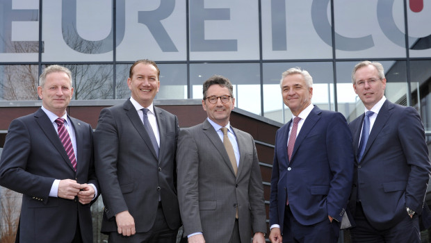 The directors of EK-Servicegroup and Euretco (from left): Bernd Horenkamp, Steve Evers, Franz-Josef Hasebrink, Harry Bruijniks and Ernst de Kuiper.
The directors of EK-Servicegroup and Euretco (from left): Bernd Horenkamp, Steve Evers, Franz-Josef Hasebrink, Harry Bruijniks and Ernst de Kuiper.