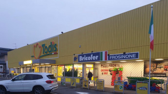 Bricofer running a shop-in-shop in a supermarket