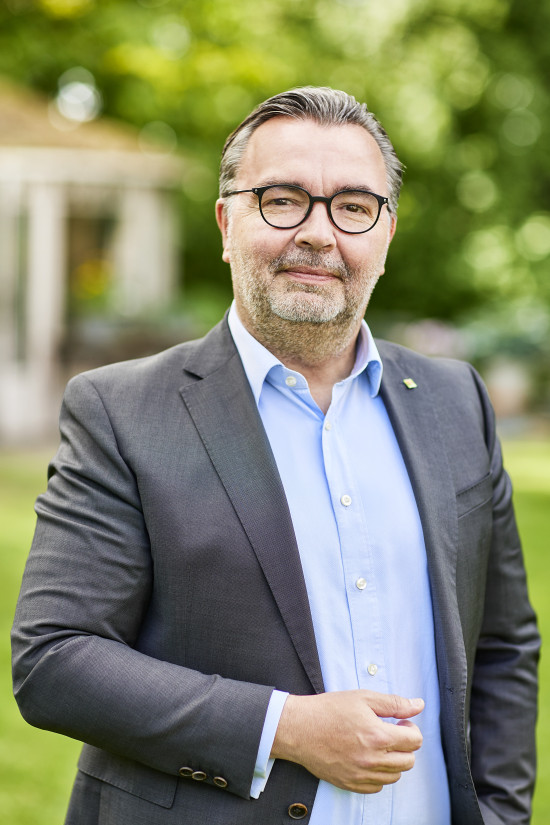 Stephan Engster is CEO of the Compo Group. Stephan Engster is CEO of the Compo Group.