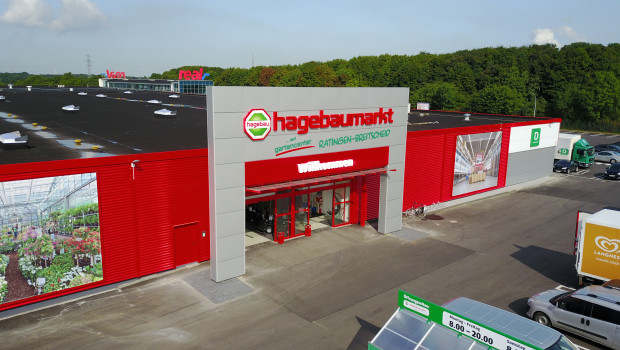 Hagebaumarkt is the main sales channel of Hagebau's retail division.