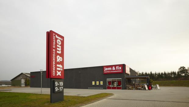 Jem & Fix currently has 115 stores in Denmark and 45 in Sweden.