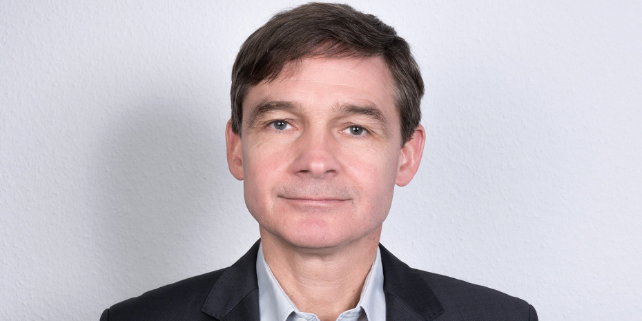 Rainer Strnad is managing editor of DIY International.