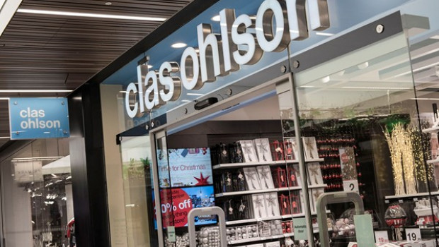 The new Clas Ohlson store in Ealing Broadway Shopping Centre is constructed in Clas Ohlson’s new smaller store format where omni channel and interaction between stores and e-commerce is more accessible for customers. The new Clas Ohlson store in Ealing Broadway Shopping Centre is constructed in Clas Ohlson’s new smaller store format where omni channel and interaction between stores and e-commerce is more accessible for customers.