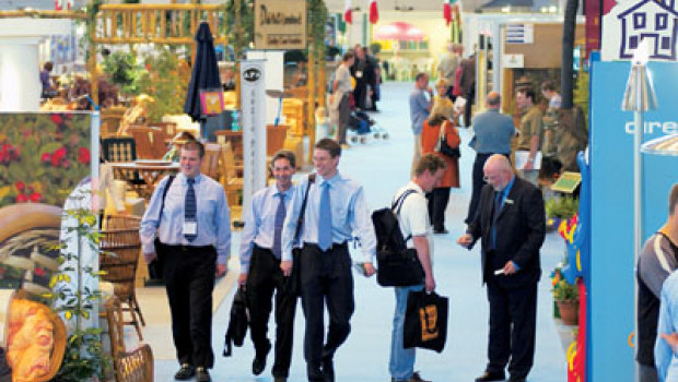 Glee 2005: Around 1 700 exhibitors are expected altogether.