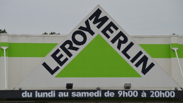 The biggest of the Groupe Adeo's 16 distribution channels is the Leroy Merlin DIY chain with 407 stores in twelve countries.