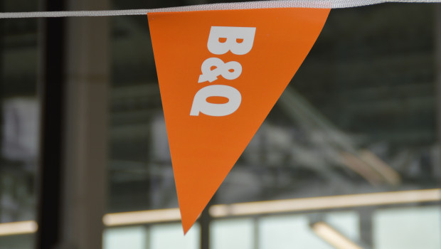 B&Q is Kingfisher's main sales channel in the UK and in Ireland. Sales in these countries recorded double-digit growth rates in November and December.