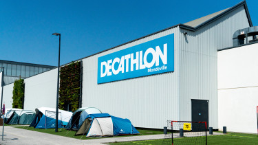 Decathlon stops activities in Russia