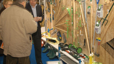 Growth for volume goods show