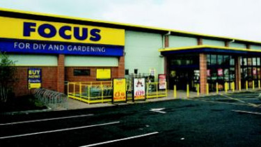 Focus Wickes to go public