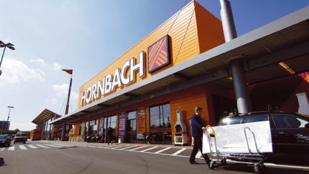 The German Hornbach chain is once again under the control of the founding family.