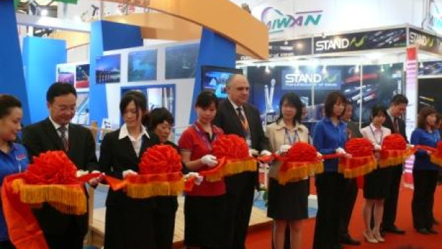 The opening ceremony for the China International Hardware Show took place on the Taiwanese association stand with the intention of underlining the will of the industry associations of both countries to cooperate.