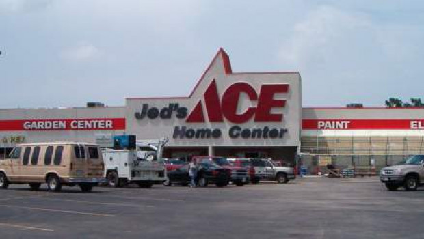 This Texas retailer has a sizeable dollar department. It is by no means a little neighbourhood store.
