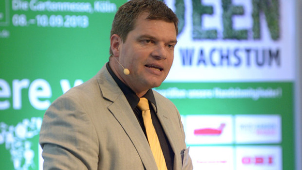 Erich Mäder, pictured here during his presentation at the BHG Garden Congress in Hamburg in June, is changing over to Migros. 